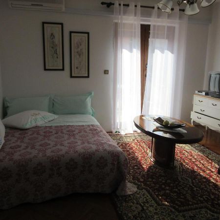 Haus Silvia Apartment Rovinj Bagian luar foto