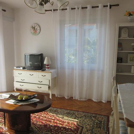 Haus Silvia Apartment Rovinj Bagian luar foto