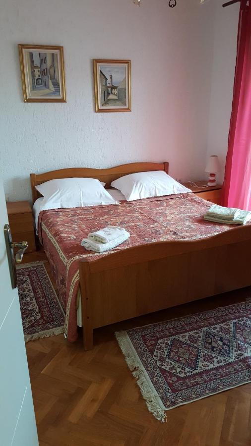 Haus Silvia Apartment Rovinj Bagian luar foto