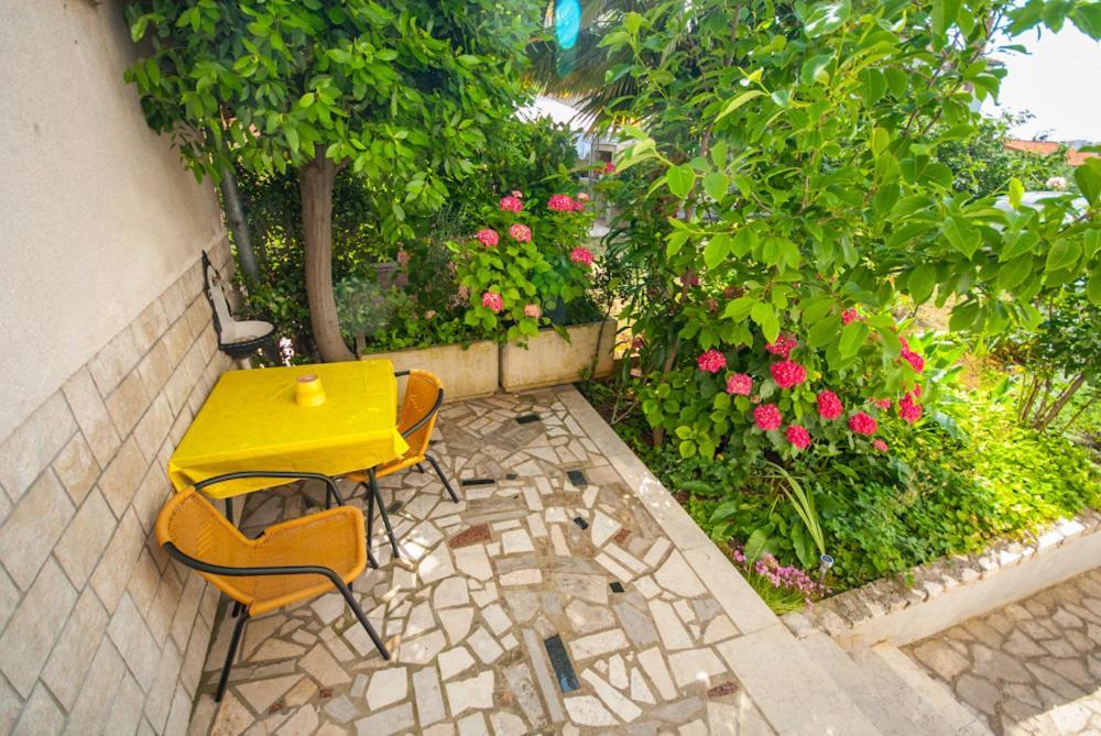 Haus Silvia Apartment Rovinj Bagian luar foto