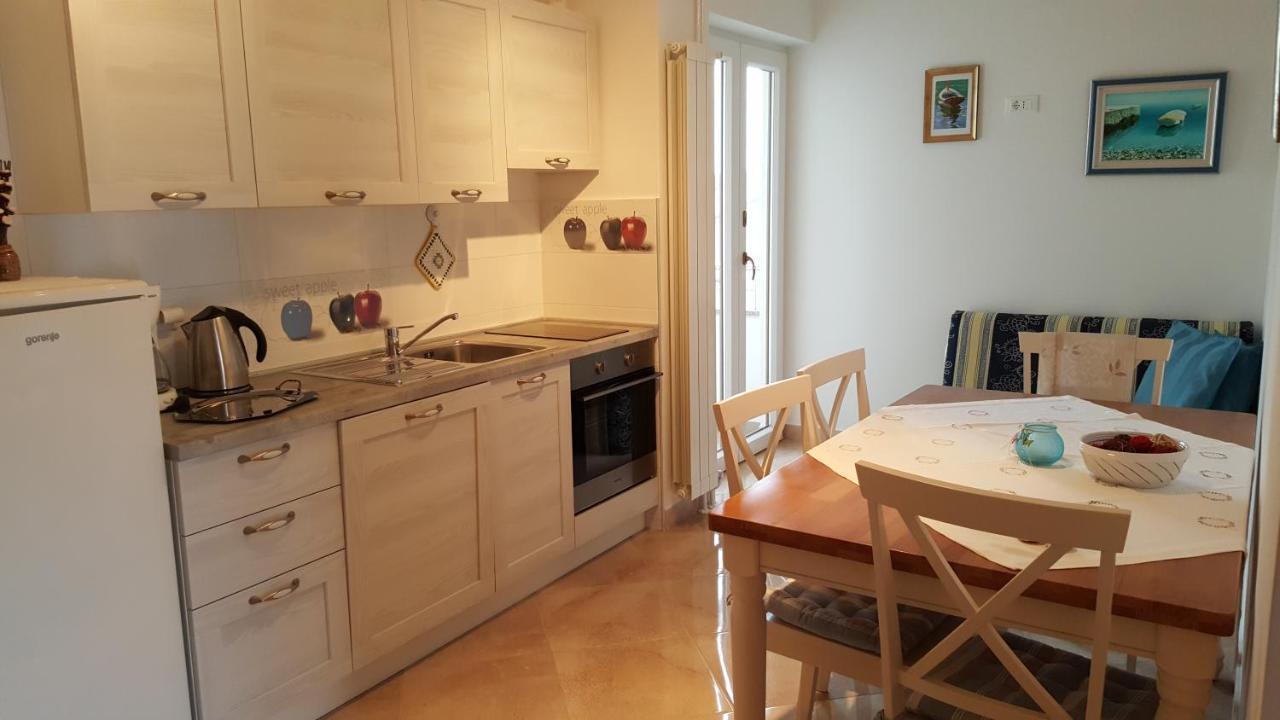 Haus Silvia Apartment Rovinj Bagian luar foto