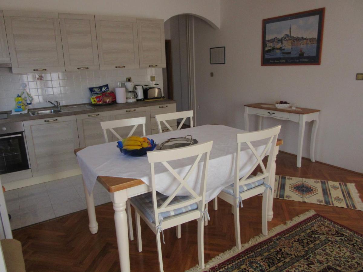 Haus Silvia Apartment Rovinj Bagian luar foto