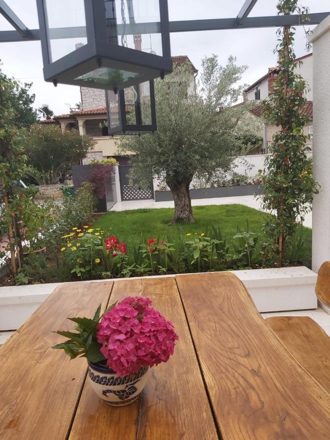 Haus Silvia Apartment Rovinj Bagian luar foto