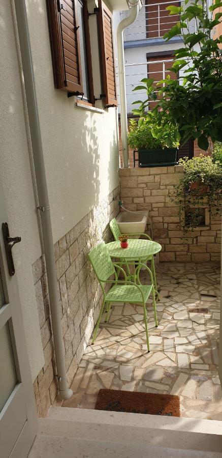 Haus Silvia Apartment Rovinj Bagian luar foto