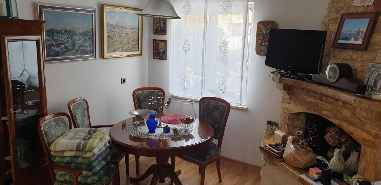 Haus Silvia Apartment Rovinj Bagian luar foto