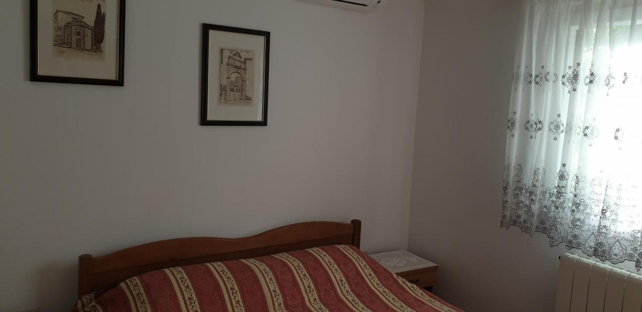 Haus Silvia Apartment Rovinj Bagian luar foto